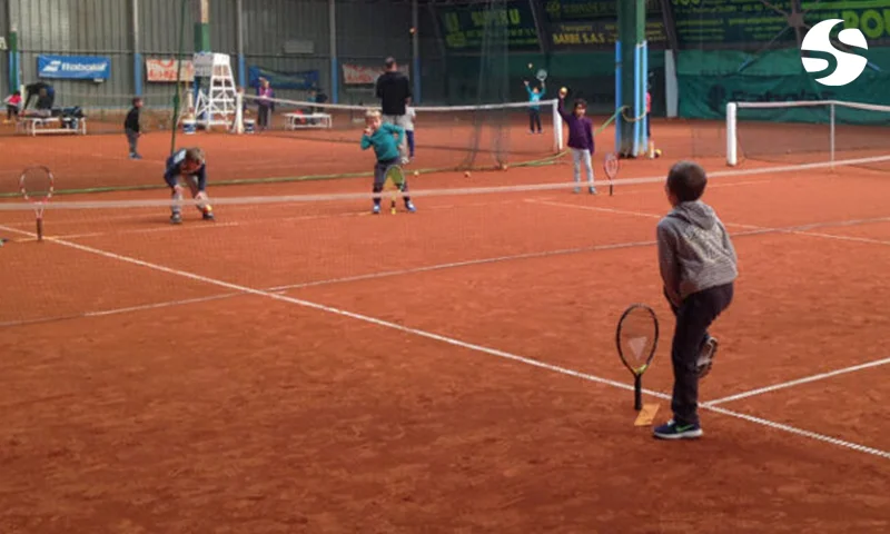 Académie de tennis — communication et promotion