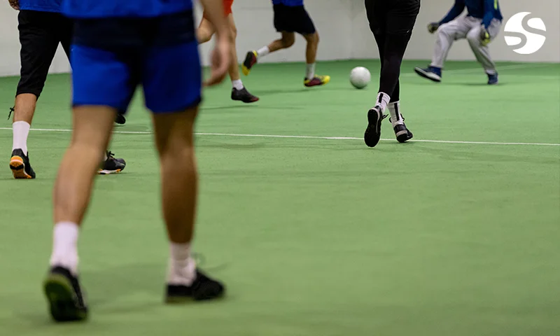 Club de foot5 — terrain, équipes et joueurs