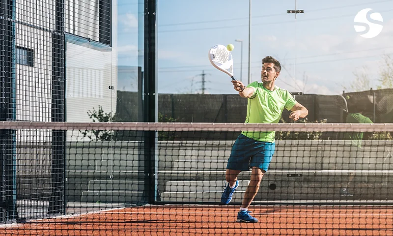 Construction d'un court de padel — étapes du chantier